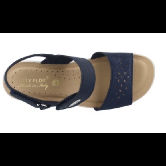 Woman’s Cloth Sandal Beach Wash Shoes Colour Way Blu Size 8.5 (F) - Picture 2 of 4